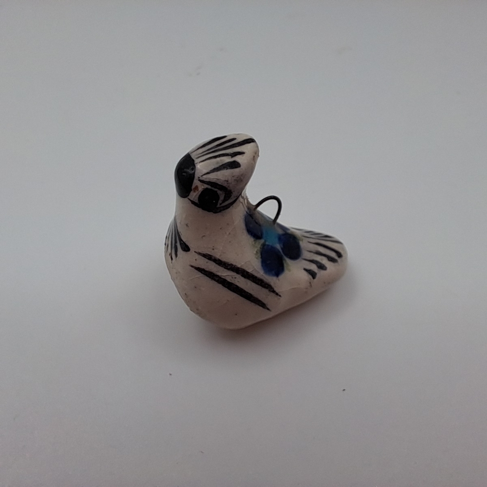 ​Vintage Tonala Mexican Pottery Bird Charm / Pendant - Hand Painted Folk Art